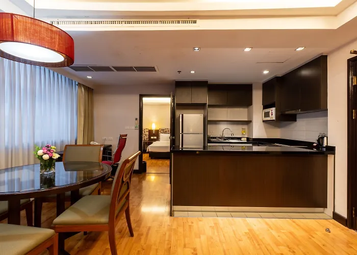 Rembrandt Residences Hotel 4*