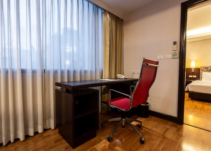 Hotel Rembrandt Residences 4*