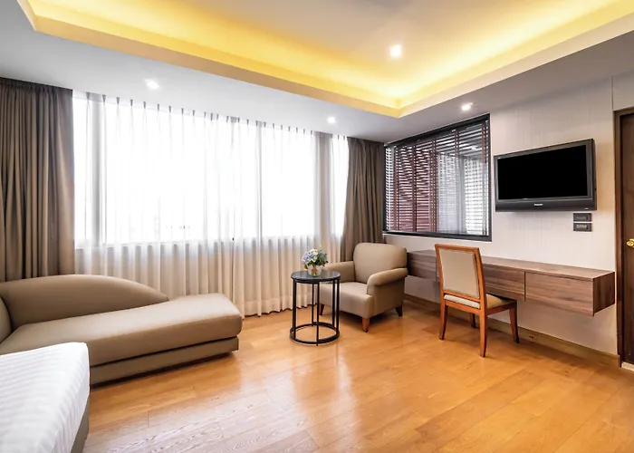Hotel Rembrandt Residences 4*
