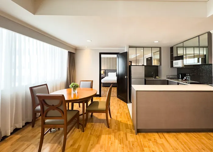 Rembrandt Residences 4*